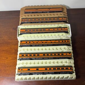 AHM Rivarossi Great Northern 1930’s HO Scale Passenger Car Set (New)